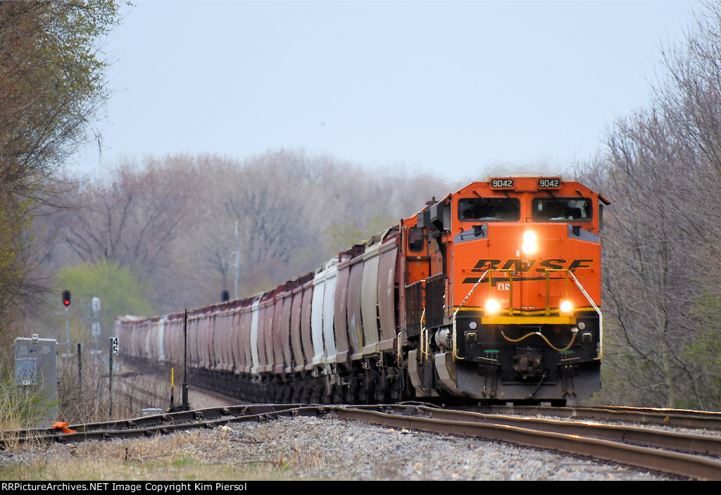 BNSF 9042